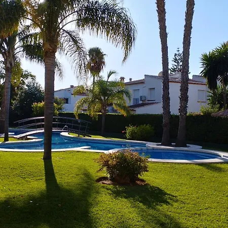 3 Familias En Apartament Jávea
