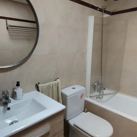 3 Familias En Apartament