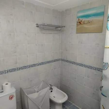 Apartament 3 Familias En *